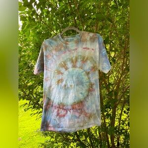 Fossils&Shells: One of a Kind Ice Dyed T-shirt - Spiral - Men’s/Unisex Small